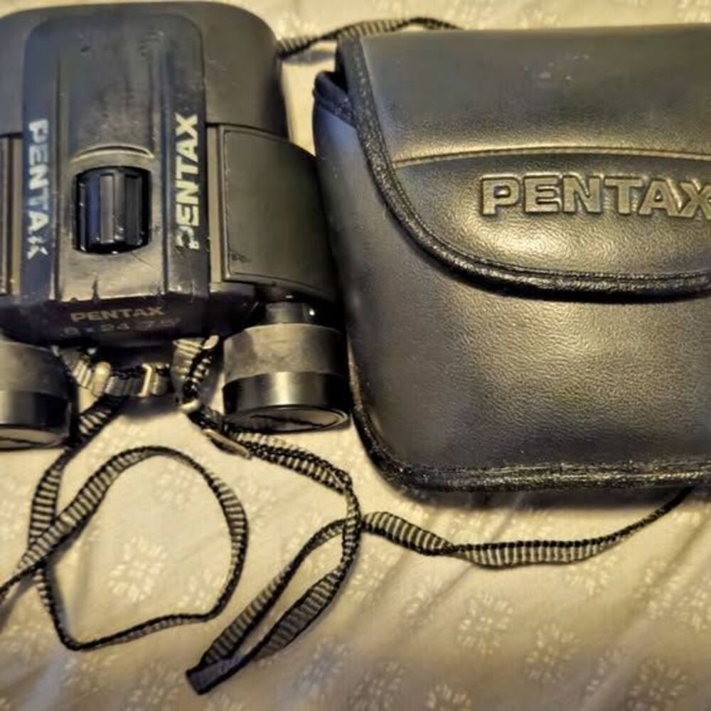 Vintage Pentax 8x24 7.5° Compact Binoculars Japan Case Travel Birding Hiking
